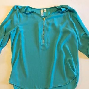 Aqua , light weight dress shirt